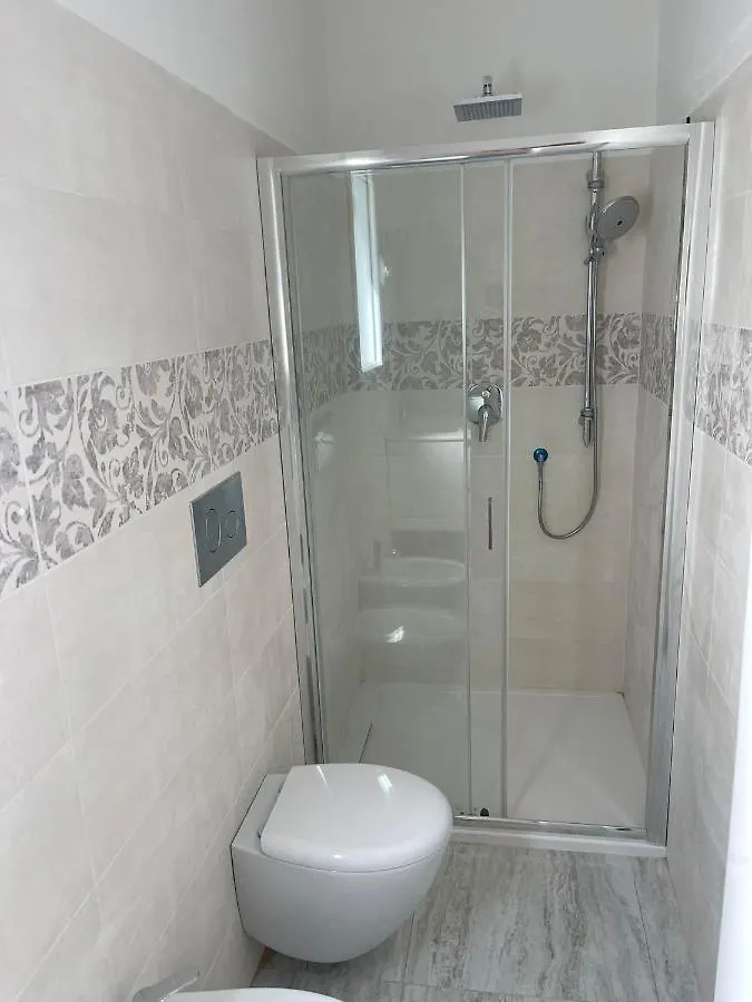 La Perla Del Mare Bed & Breakfast La Caletta